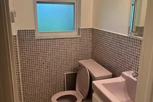 2404 Scenic Dr, Melbourne, FL 32901 - Photo 3
