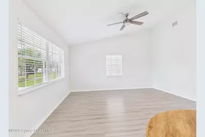 8520 Highway 1 #E9, Sebastian, FL 32976 - Photo 3