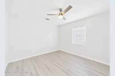 8520 Highway 1 #E9, Sebastian, FL 32976 - Photo 15