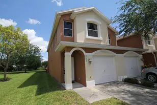 1010 Venetian Dr, Melbourne, FL 32904 - Photo 1
