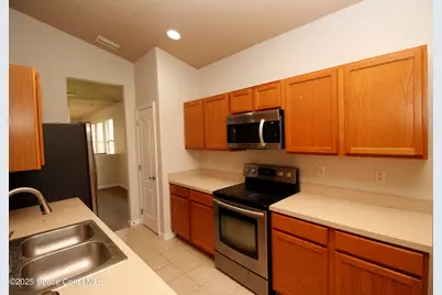 1010 Venetian Drive #201, Melbourne, FL 32904 - Photo 7