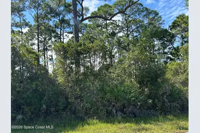 4205 57th Avenue, Vero Beach, FL 32967 - Photo 5