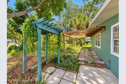 6890 Ward Parkway, Melbourne Village, FL 32904 - Photo 29