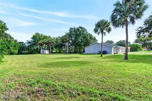 2520 Heritage Dr, Titusville, FL 32780 - Photo 11