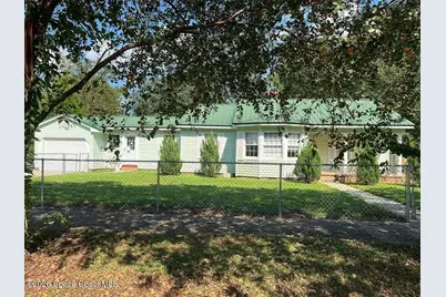 635 5th Street, Chipley, FL 32428 - Photo 1
