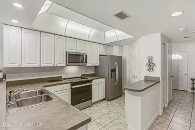 50 11th Avenue #302, Indialantic, FL 32903 - Photo 17