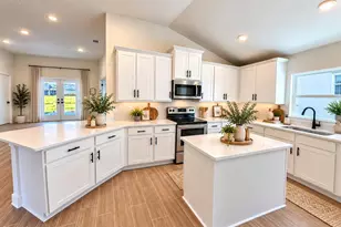 1595 Kylar Dr NW, Palm Bay, FL 32907 - Photo 5