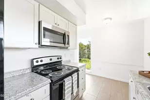 1054 Daytona Dr NE, Palm Bay, FL 32905 - Photo 7