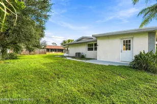 1054 Daytona Dr NE, Palm Bay, FL 32905 - Photo 25