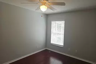 911 Wood Creek Dr, Melbourne, FL 32901 - Photo 17