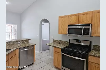911 Wood Creek Drive, Melbourne, FL 32901 - Photo 5