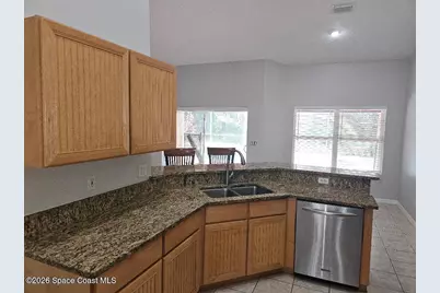 911 Wood Creek Drive, Melbourne, FL 32901 - Photo 7