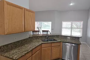 911 Wood Creek Dr, Melbourne, FL 32901 - Photo 7