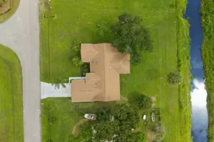 370 Carol Dr NE, Palm Bay, FL 32907 - Photo 29
