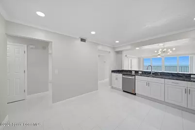 1405 Jimmy Buffett Memorial Highway #402, Satellite Beach, FL 32937 - Photo 9