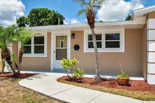 558 Oxford Ave, Melbourne, FL 32935 - Photo 1