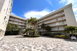 425 Buchanan Ave, Cape Canaveral, FL 32920 - Photo 1