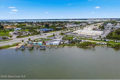 1872 E Merritt Island Causeway, Merritt Island, FL 32952 - Photo 13
