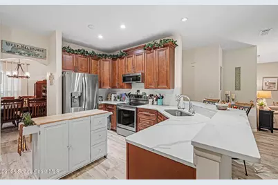 1013 Del Mar Circle, West Melbourne, FL 32904 - Photo 9