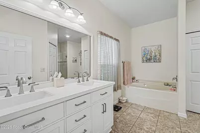 1013 Del Mar Circle, West Melbourne, FL 32904 - Photo 13
