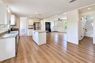 22 Nina Jean Dr, Melbourne, FL 32904 - Photo 3