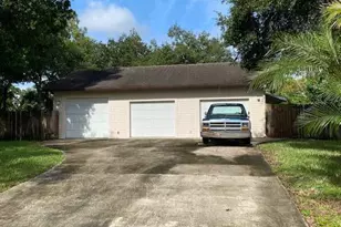 1370 Mann Ave NW, Palm Bay, FL 32907 - Photo 3