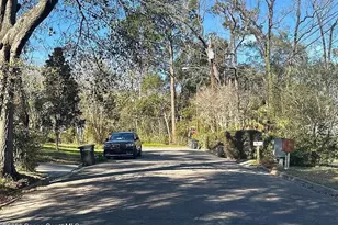 2313 Lois Ln, Tallahassee, FL 32301 - Photo 5