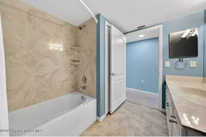 8903 Laguna Lane #501, Cape Canaveral, FL 32920 - Photo 31