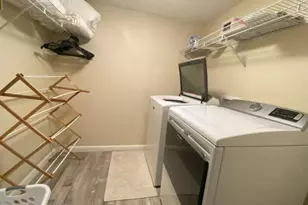 7520 Ridgewood Ave, Cape Canaveral, FL 32920 - Photo 9