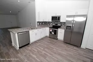 906 Armstrong Rd SE, Palm Bay, FL 32909 - Photo 5