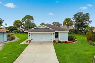 527 Oakmont Pl, Melbourne, FL 32940 - Photo 1