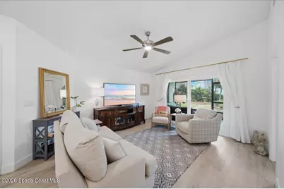 527 Oak Mont Place, Melbourne, FL 32940 - Photo 13