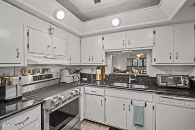 725 Port Malabar Boulevard NE #307, Palm Bay, FL 32905 - Photo 5