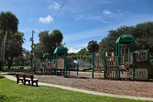 412 4th Ave, Melbourne Beach, FL 32951 - Photo 29