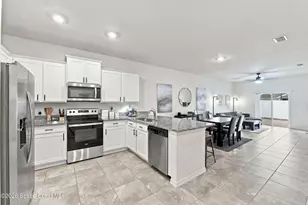 2810 Ben Hogan Ct, West Melbourne, FL 32904 - Photo 7