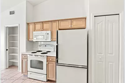 995 Wildwood Drive, Melbourne, FL 32940 - Photo 11