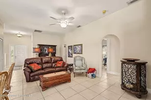 345 Lake View Ln, Grant-Valkaria, FL 32909 - Photo 13