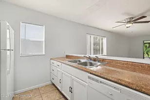 2412 Fox Hollow Dr, Titusville, FL 32796 - Photo 9
