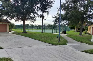 895 Luminary Cir, Melbourne, FL 32901 - Photo 47