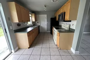 2804 Bayeux Ave, Melbourne, FL 32935 - Photo 3