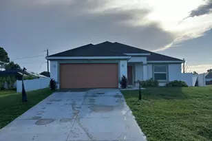 341 De Castro Ave SE, Palm Bay, FL 32909 - Photo 1