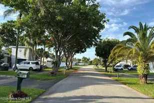 307 NW 39th Way, Deerfield Beach, FL 33442 - Photo 5