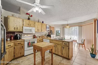 225 Chalet Avenue, Indialantic, FL 32903 - Photo 9