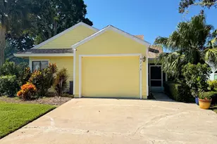 9715 N Marina Dr, Sebastian, FL 32958 - Photo 1