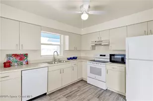 6109 N River Run Dr, Sebastian, FL 32958 - Photo 11
