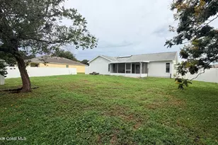 632 Banks St NW, Palm Bay, FL 32907 - Photo 23