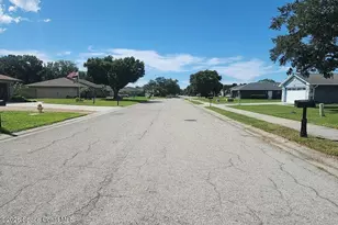 1608 14th St W, Palmetto, FL 34221 - Photo 5