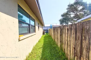 139 Woodland Ave, Cocoa Beach, FL 32931 - Photo 15
