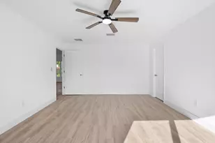 883 Crawford Ave SE, Palm Bay, FL 32909 - Photo 17