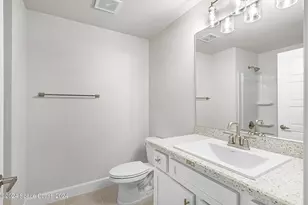 1067 Grantham Ln, Palm Bay, FL 32909 - Photo 23